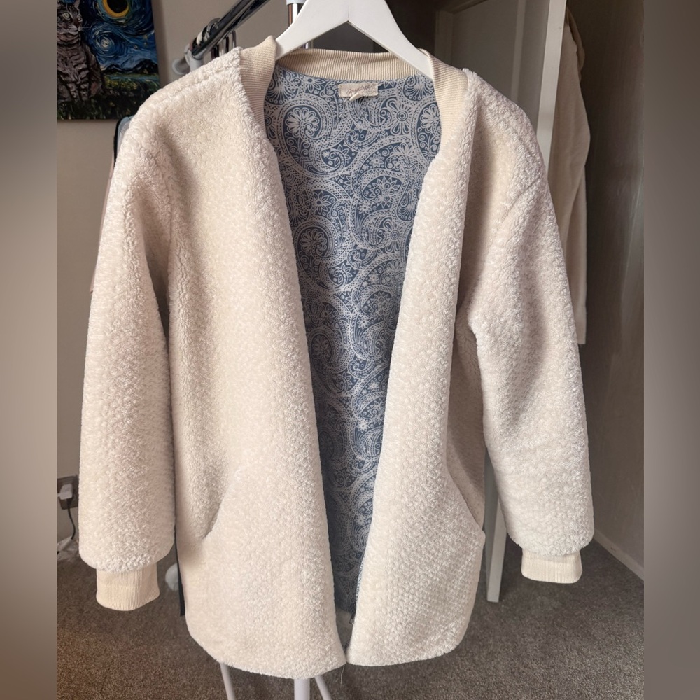 Mystree Medium White/Cream Fuzzy Bomber Coat Jacket